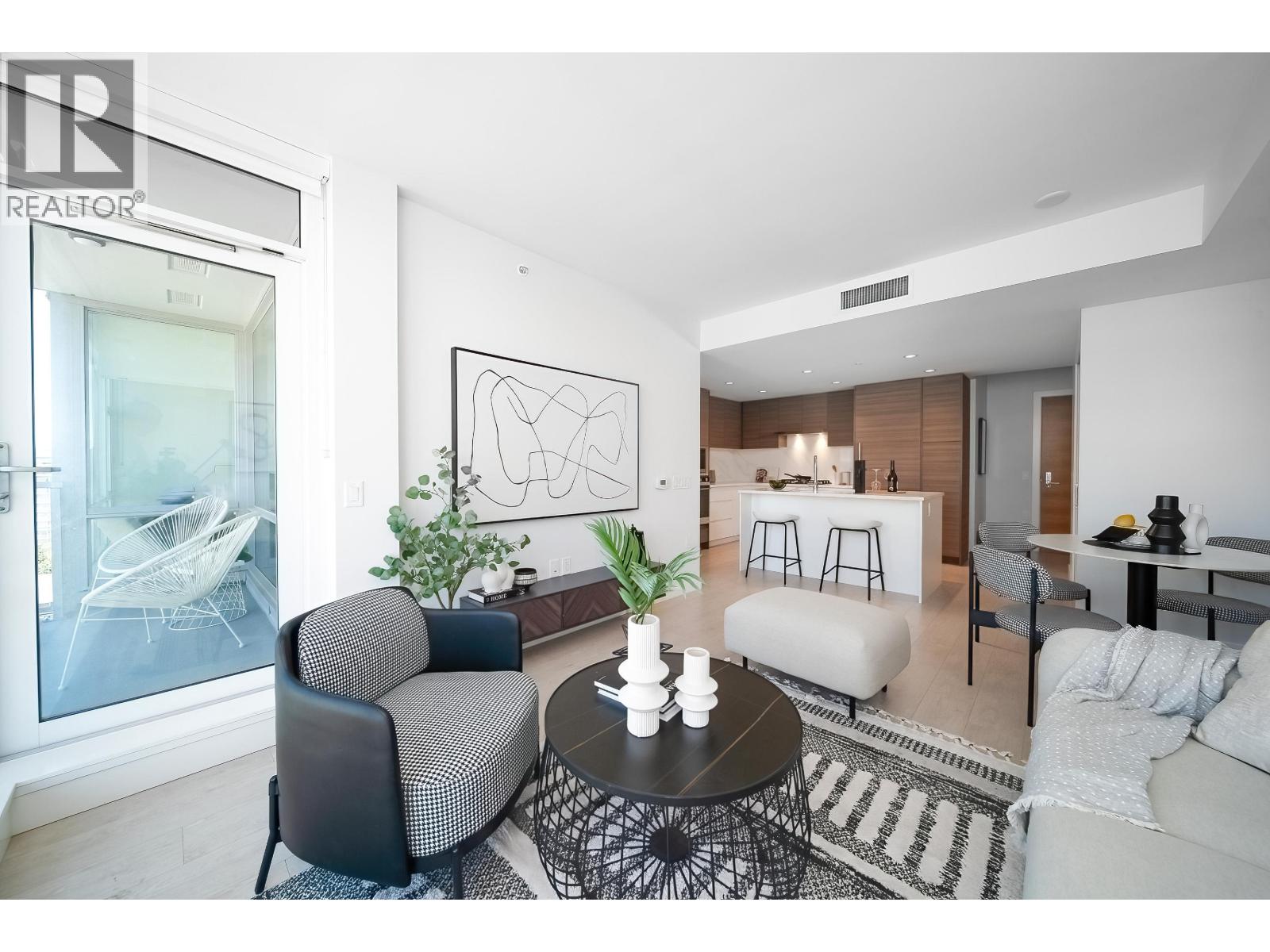 1706 6833 Buswell Street Property Photo 7