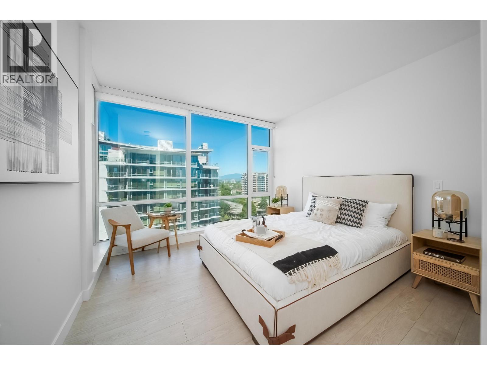 1706 6833 Buswell Street Property Photo 13