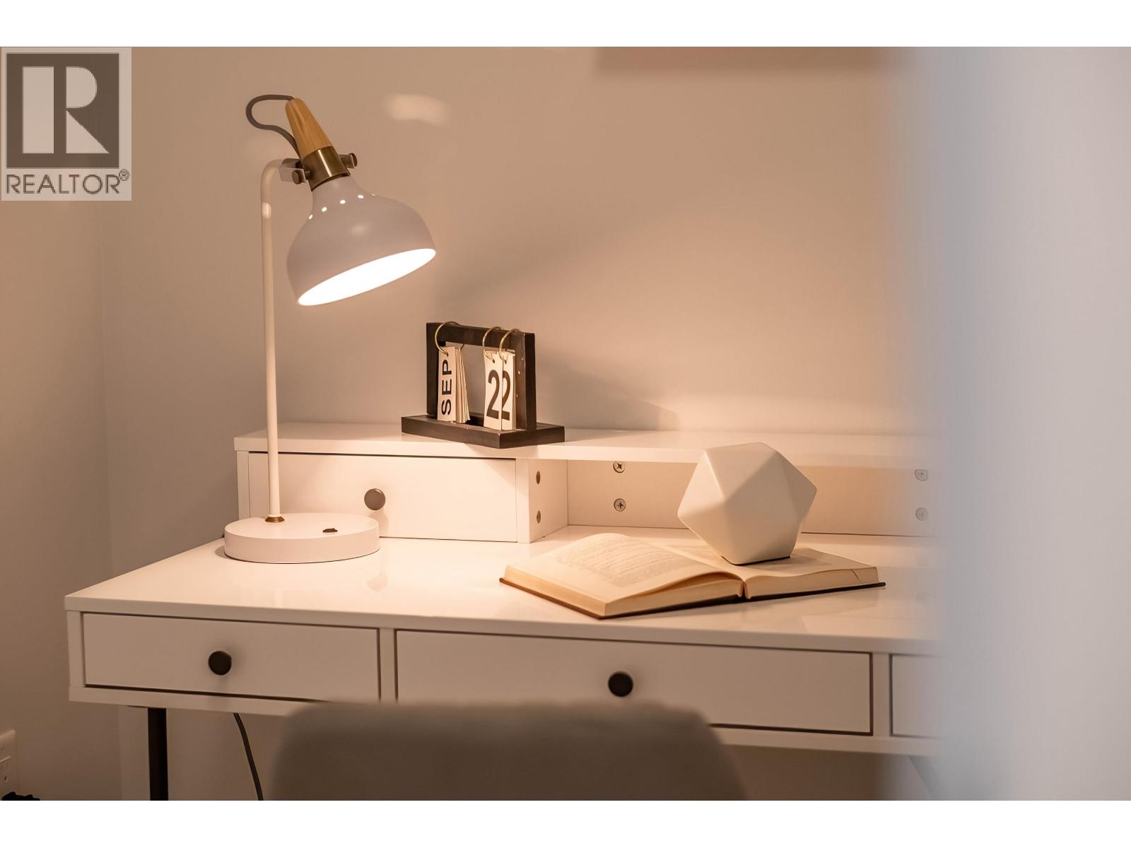 1706 6833 Buswell Street Property Photo 23