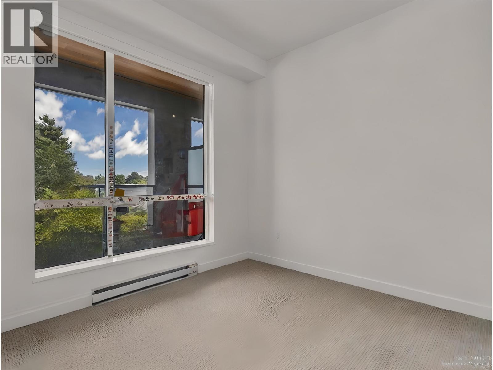 307 7599 15 Street Property Photo 16