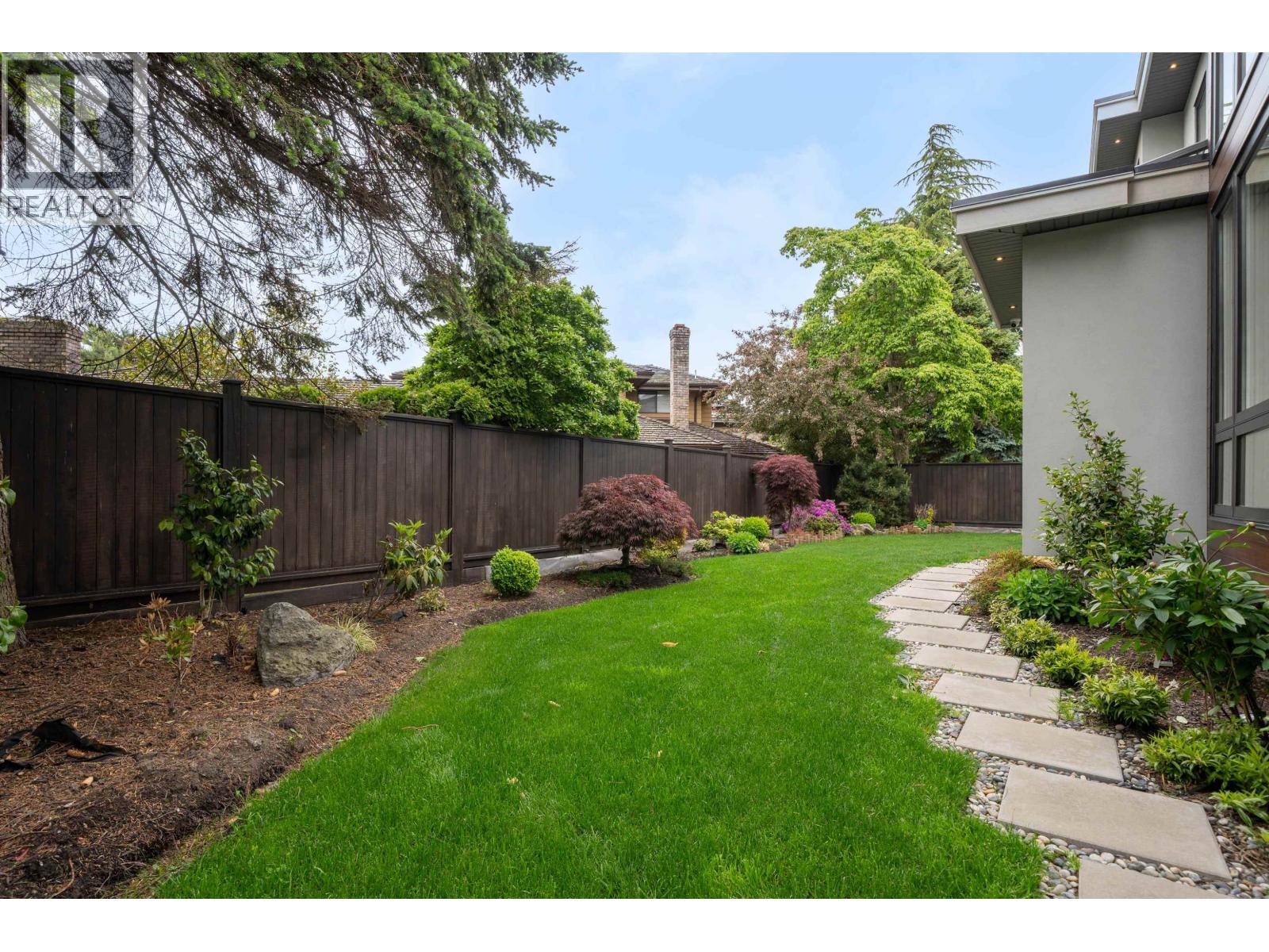 6571 Whiteoak Drive Property Photo 35