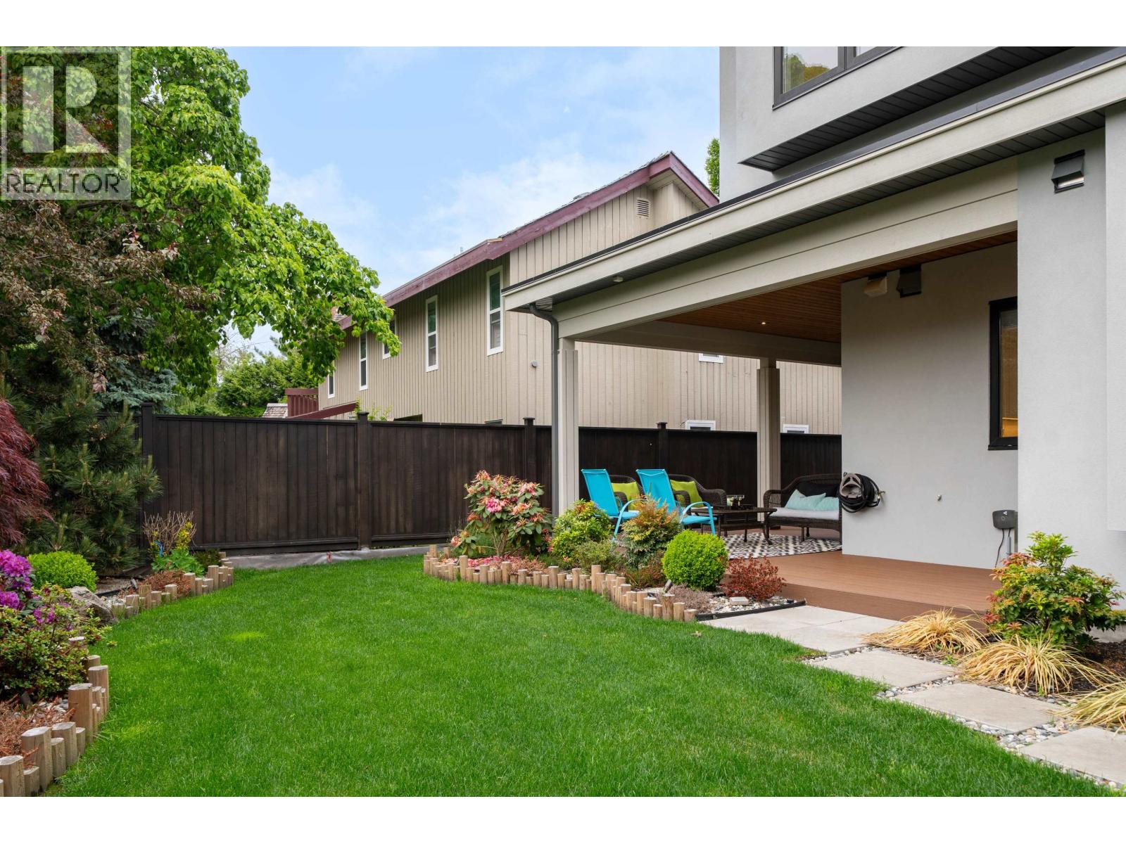 6571 Whiteoak Drive Property Photo 36