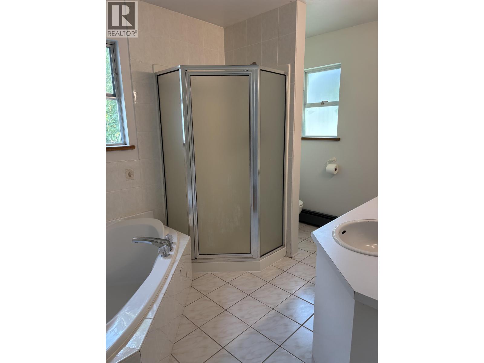 4227 W 14th Avenue Property Photo 16