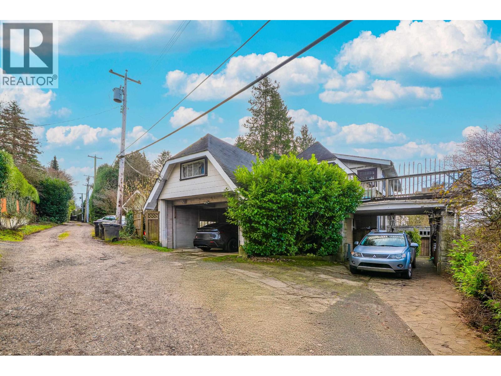 1989 W King Edward Avenue Property Photo 39