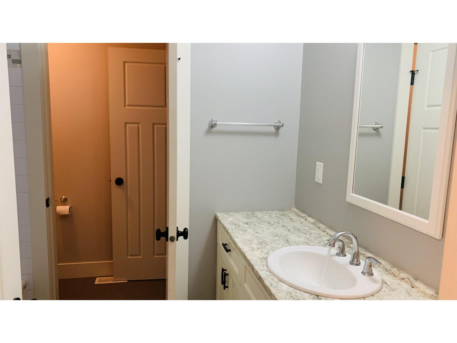20737 24 Avenue Property Photo 7