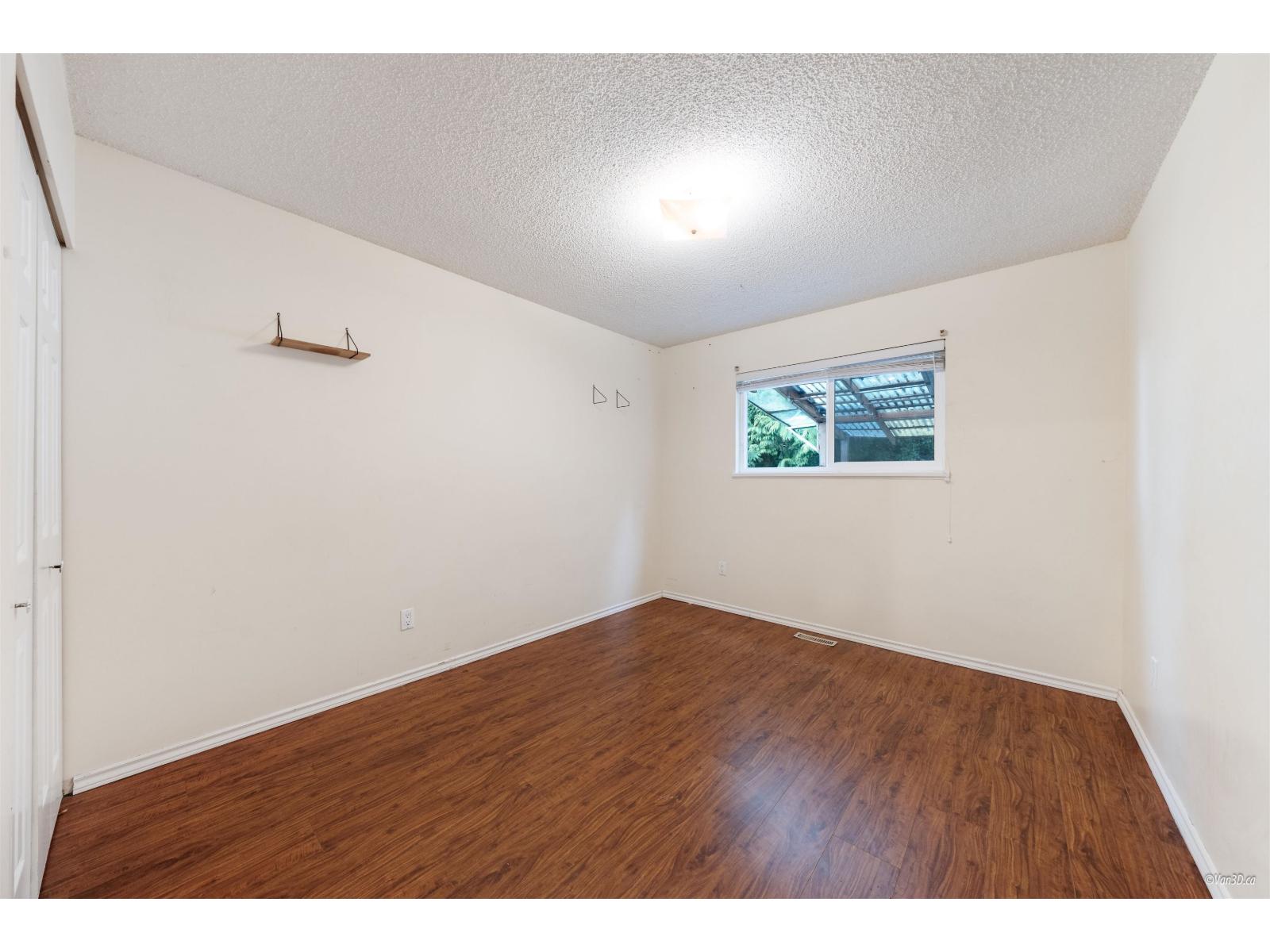 9687 131 Street Property Photo 17