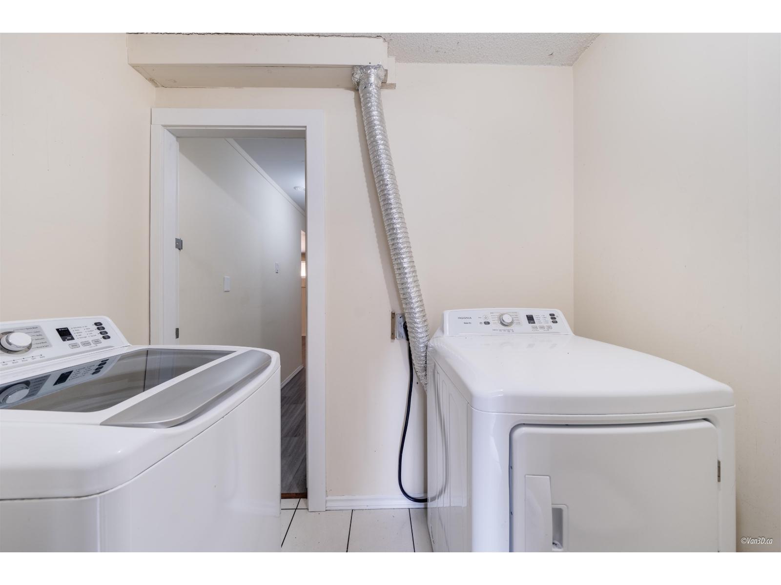 9687 131 Street Property Photo 20