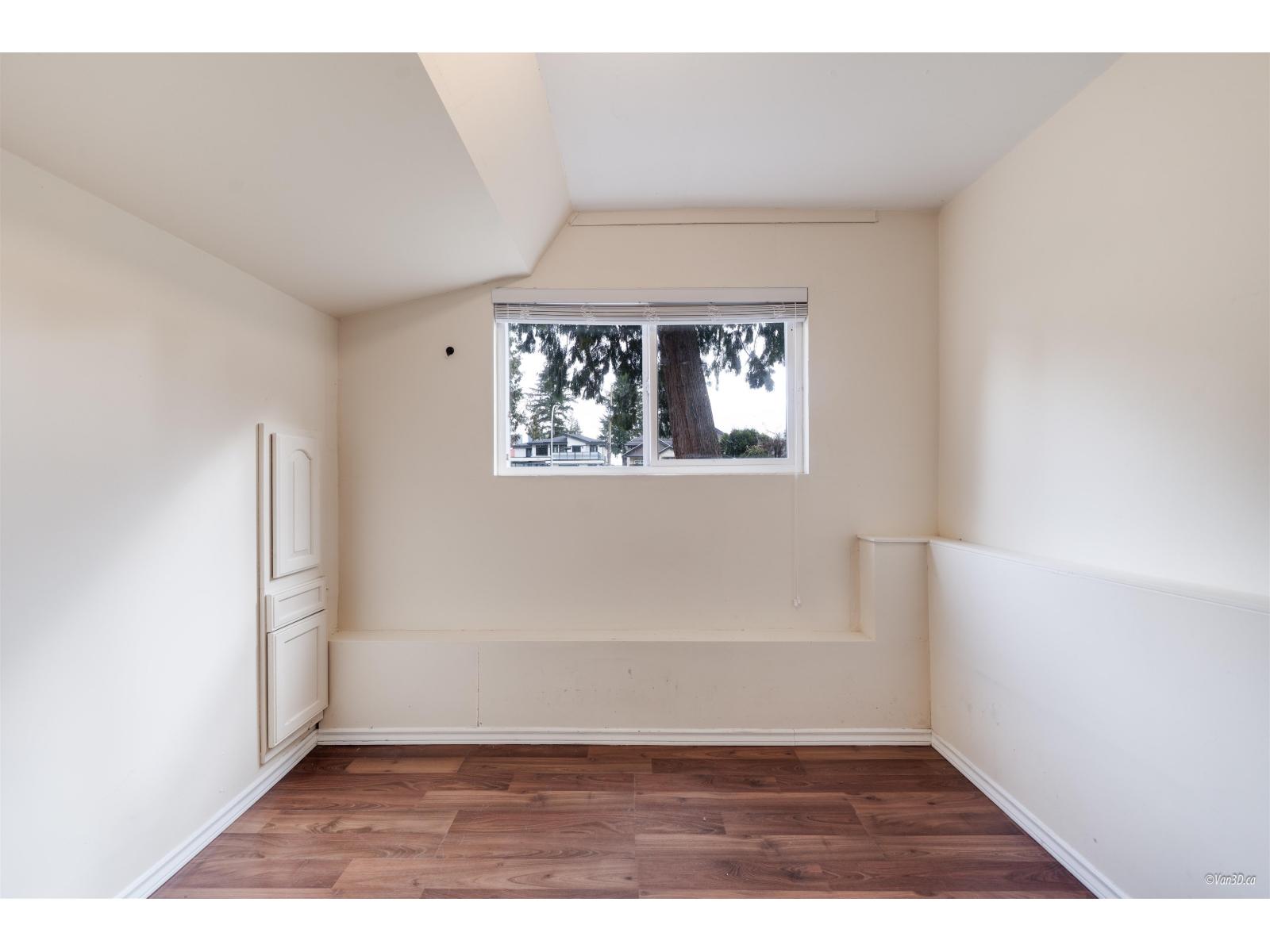 9687 131 Street Property Photo 27