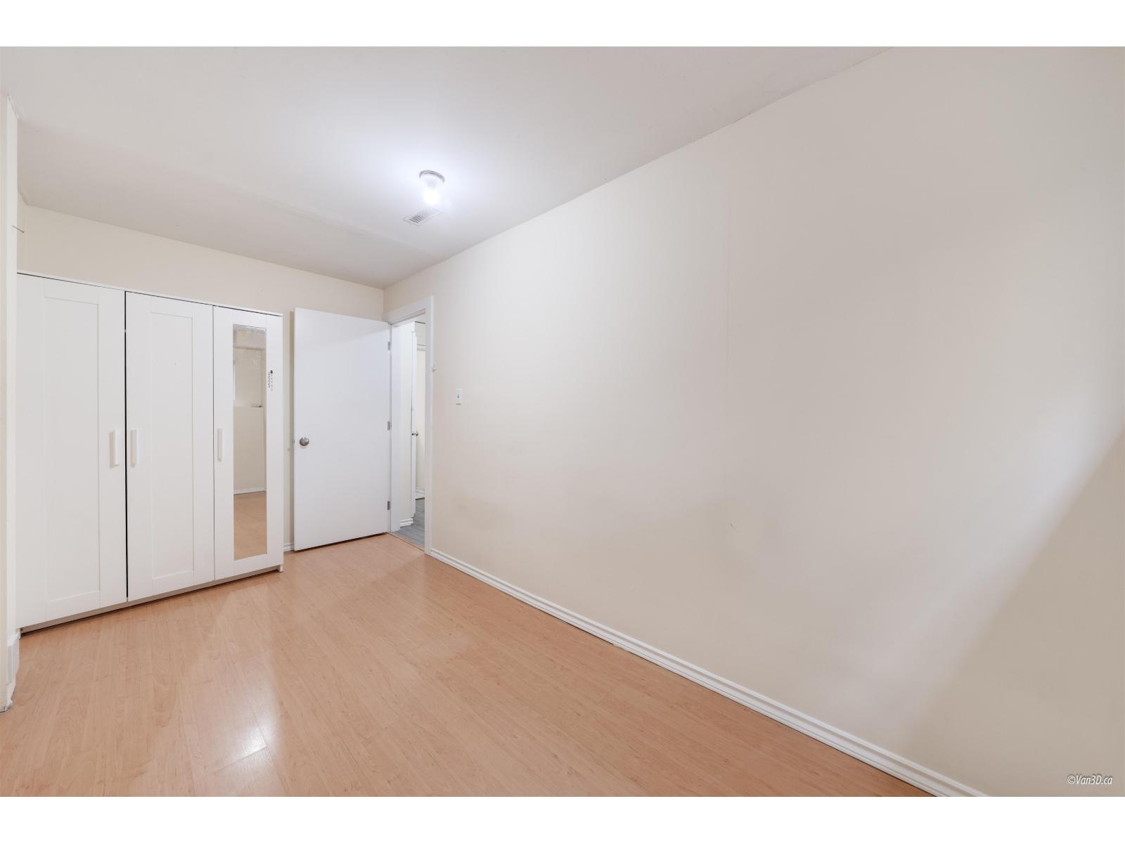 9687 131 Street Property Photo 32