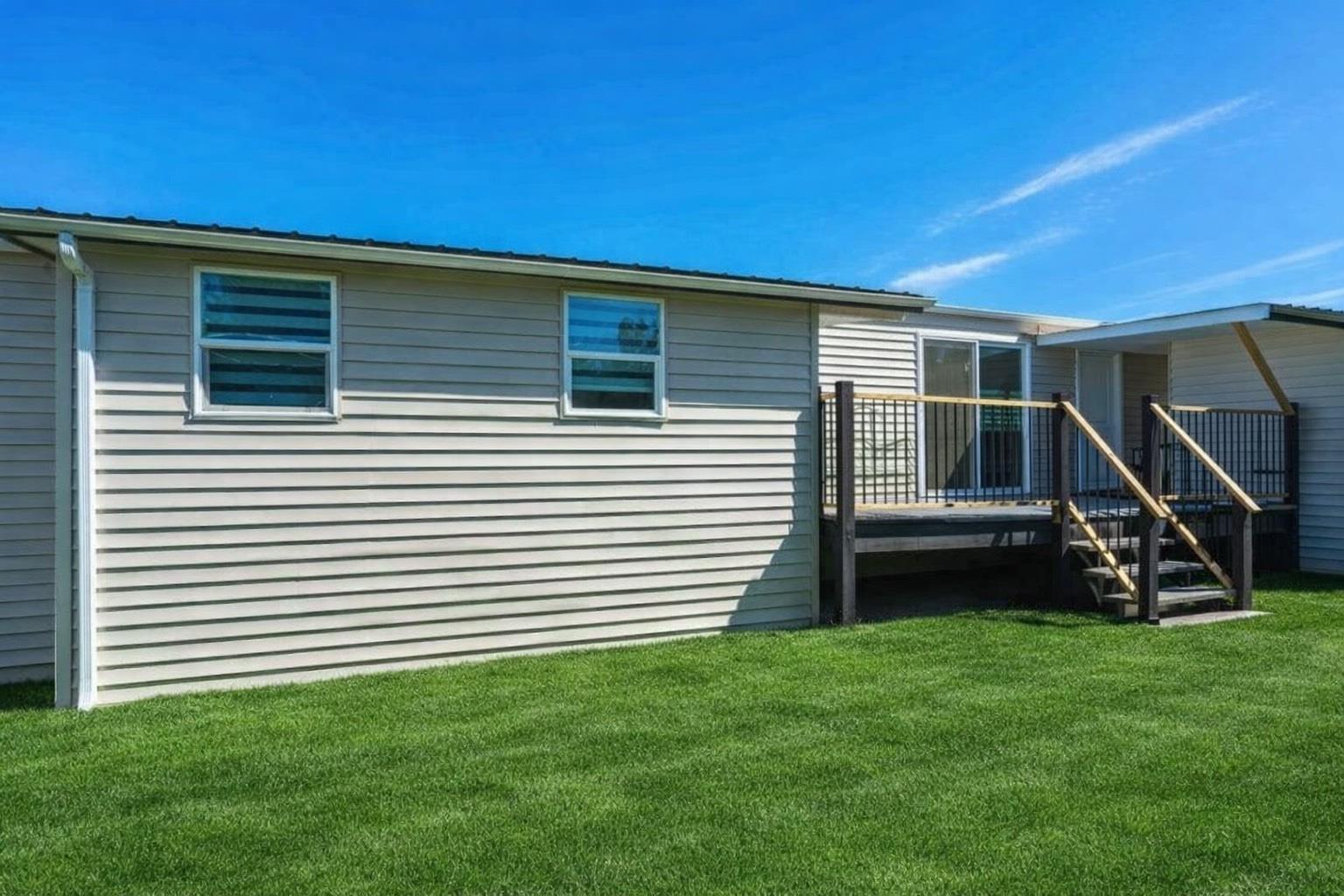 9 3031 200 Street Property Photo 9