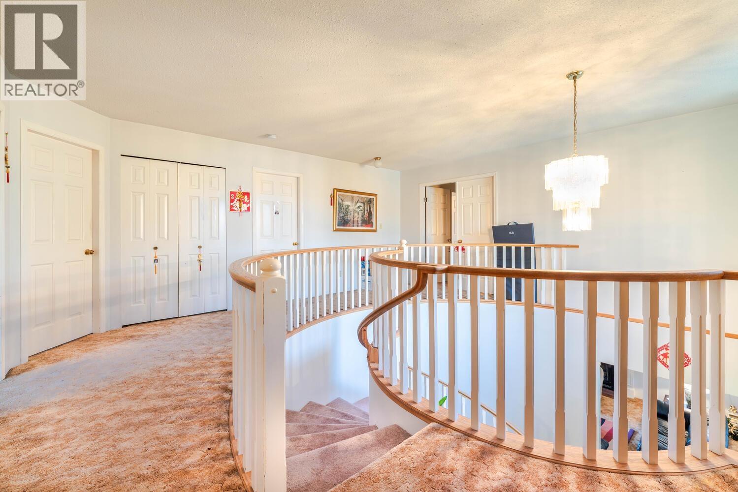 7660 Bridge Street Property Photo 13
