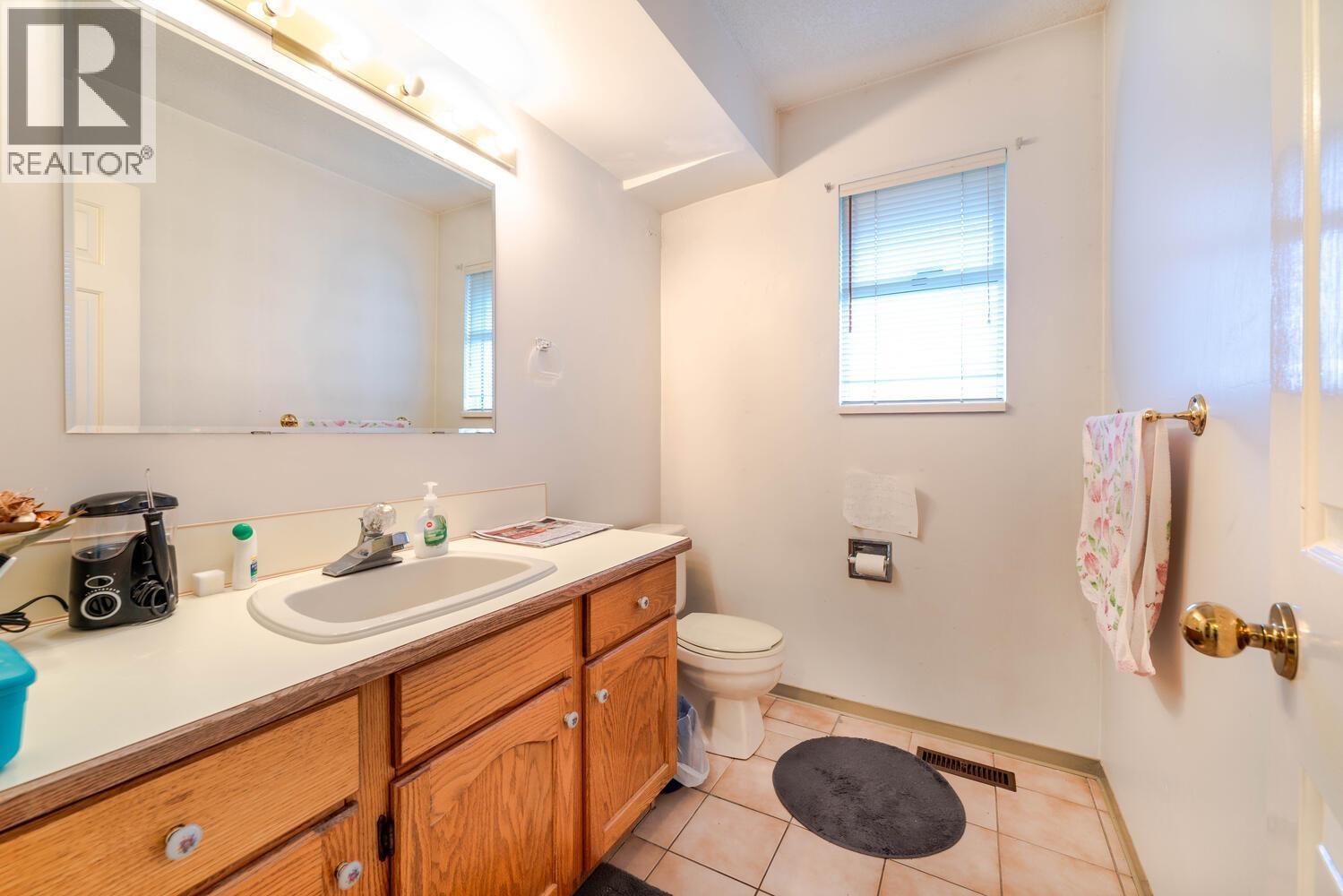 7660 Bridge Street Property Photo 21