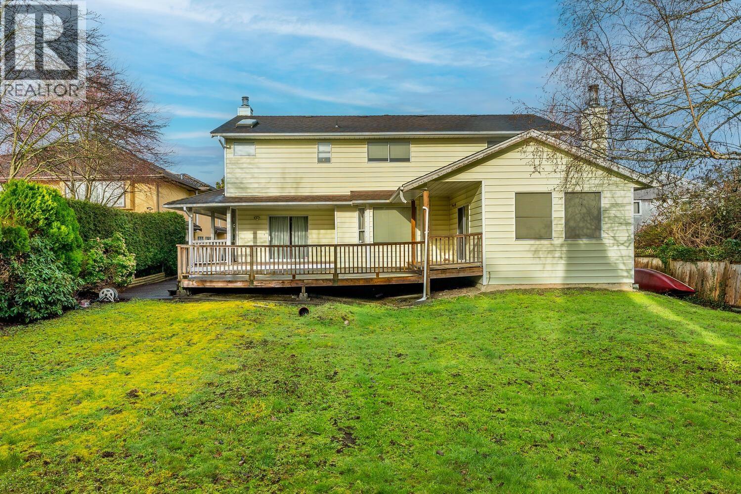 7660 Bridge Street Property Photo 24