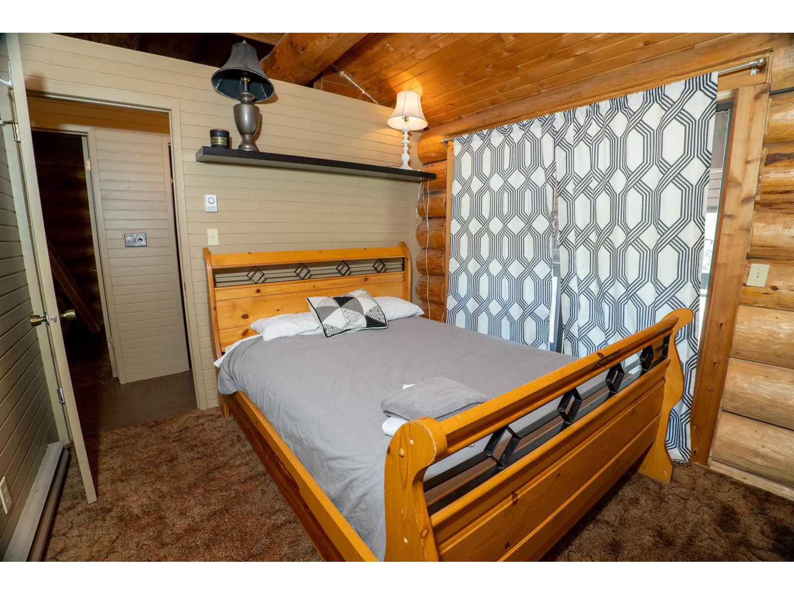 4 20649 Edelweiss Drive Property Photo 16