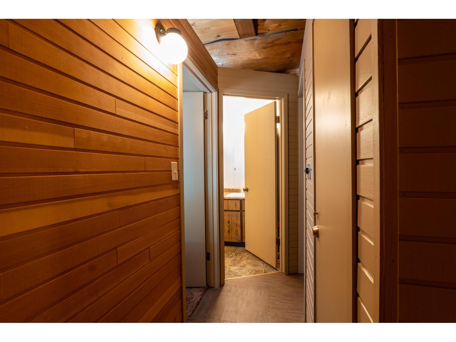 4 20649 Edelweiss Drive Property Photo 22