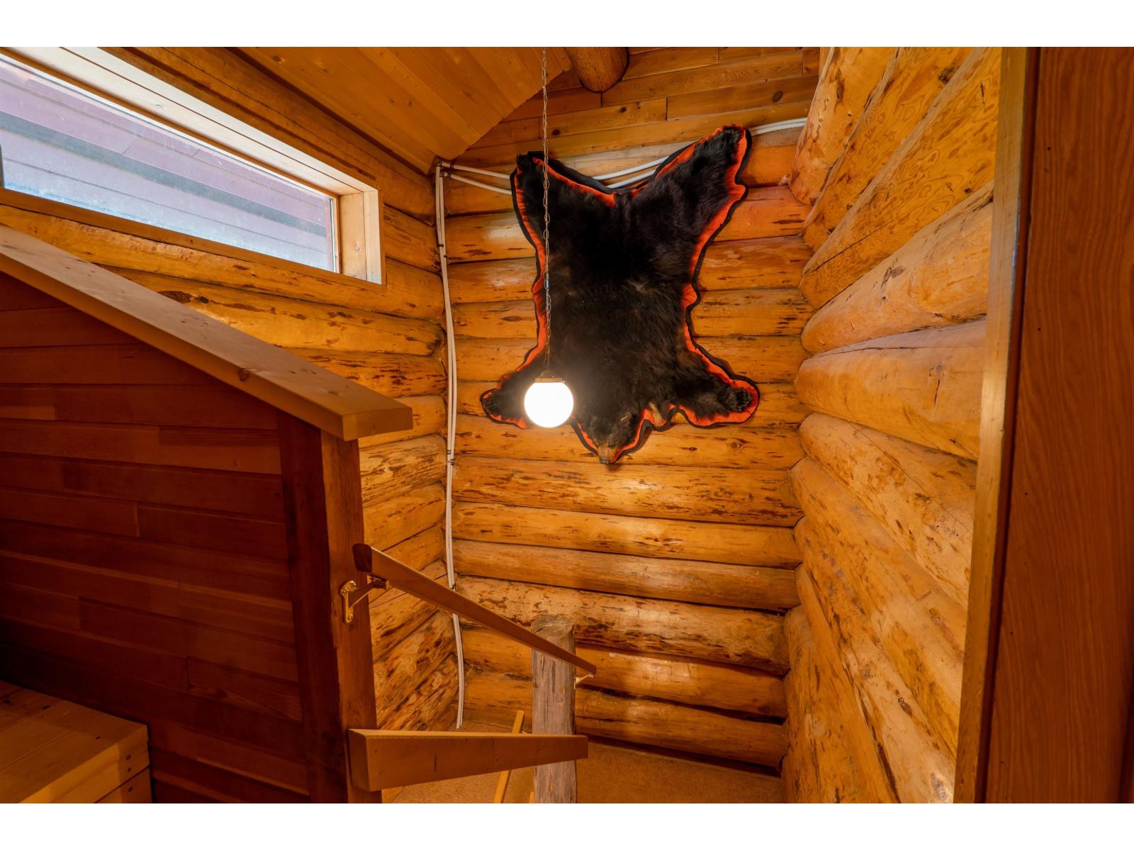4 20649 Edelweiss Drive Property Photo 31