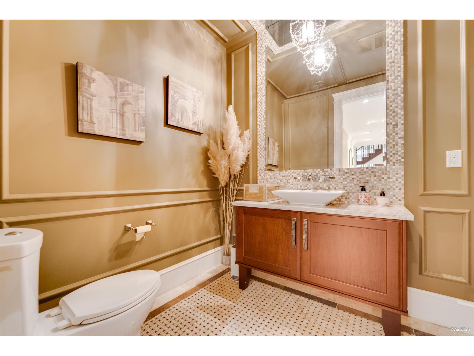 13939 28 Avenue Property Photo 16