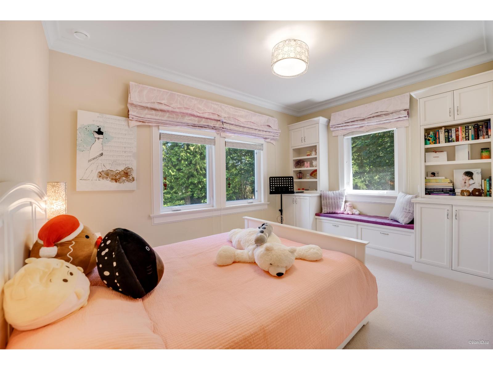13939 28 Avenue Property Photo 27