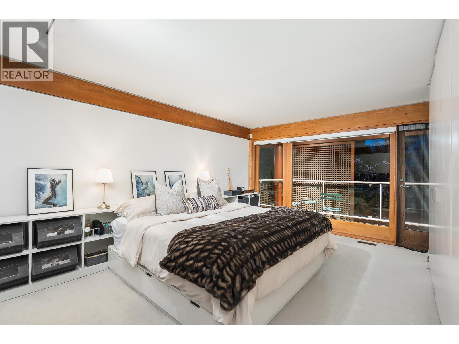 1299 W 57th Avenue Property Photo 19