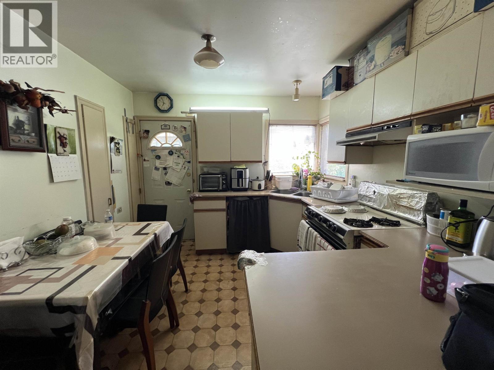 1224 Sixth Avenue Property Photo 18