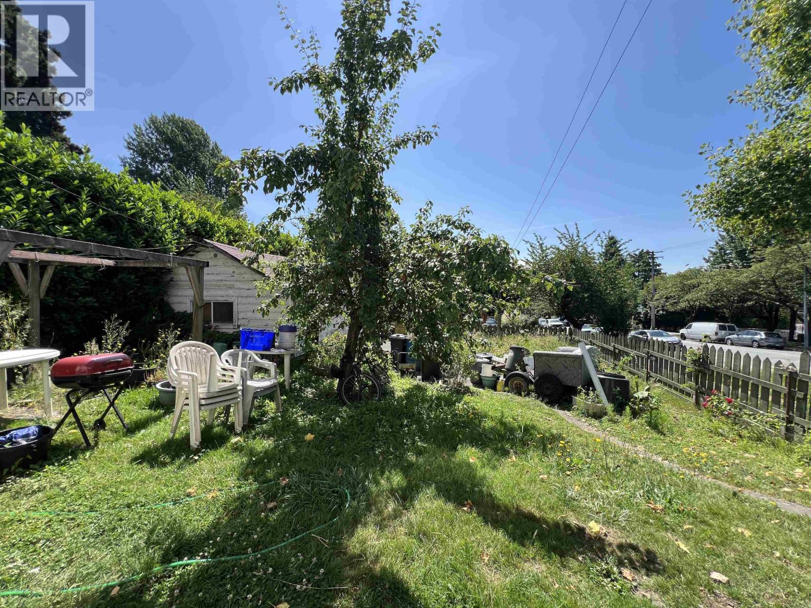 1224 Sixth Avenue Property Photo 32