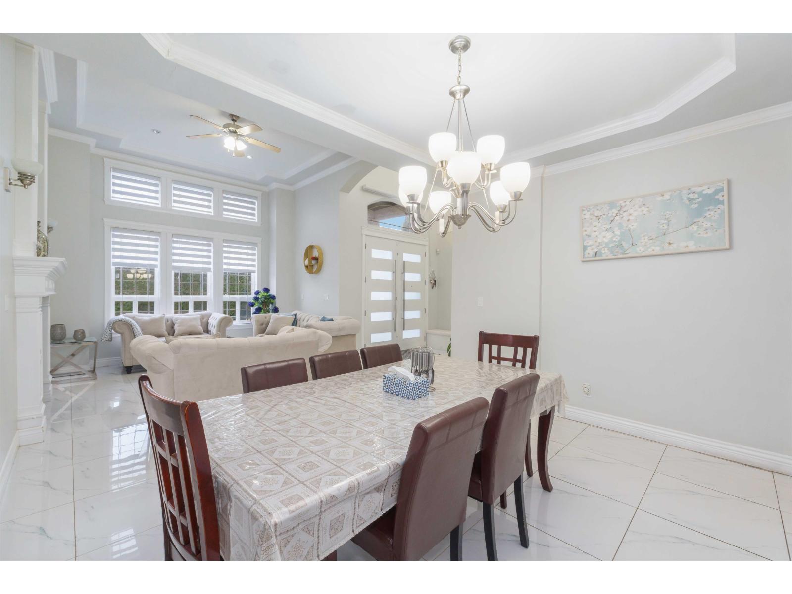 6168 126 Street Property Photo 7