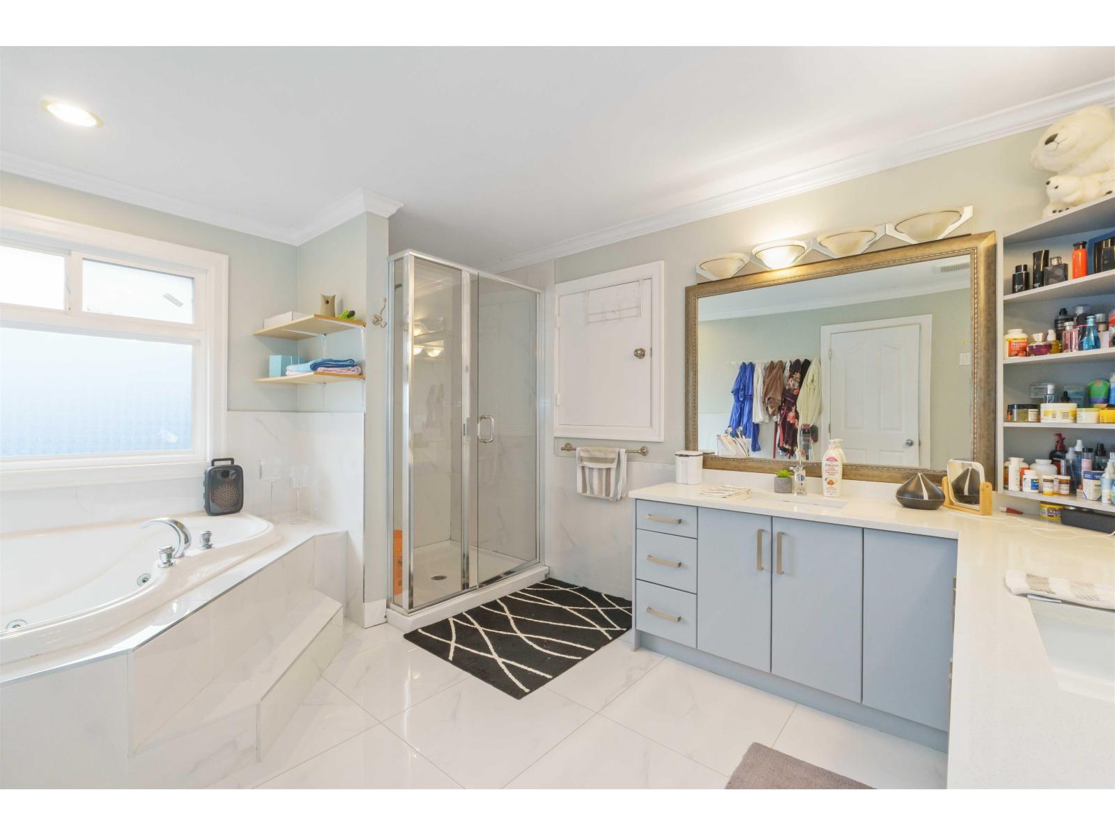 6168 126 Street Property Photo 20