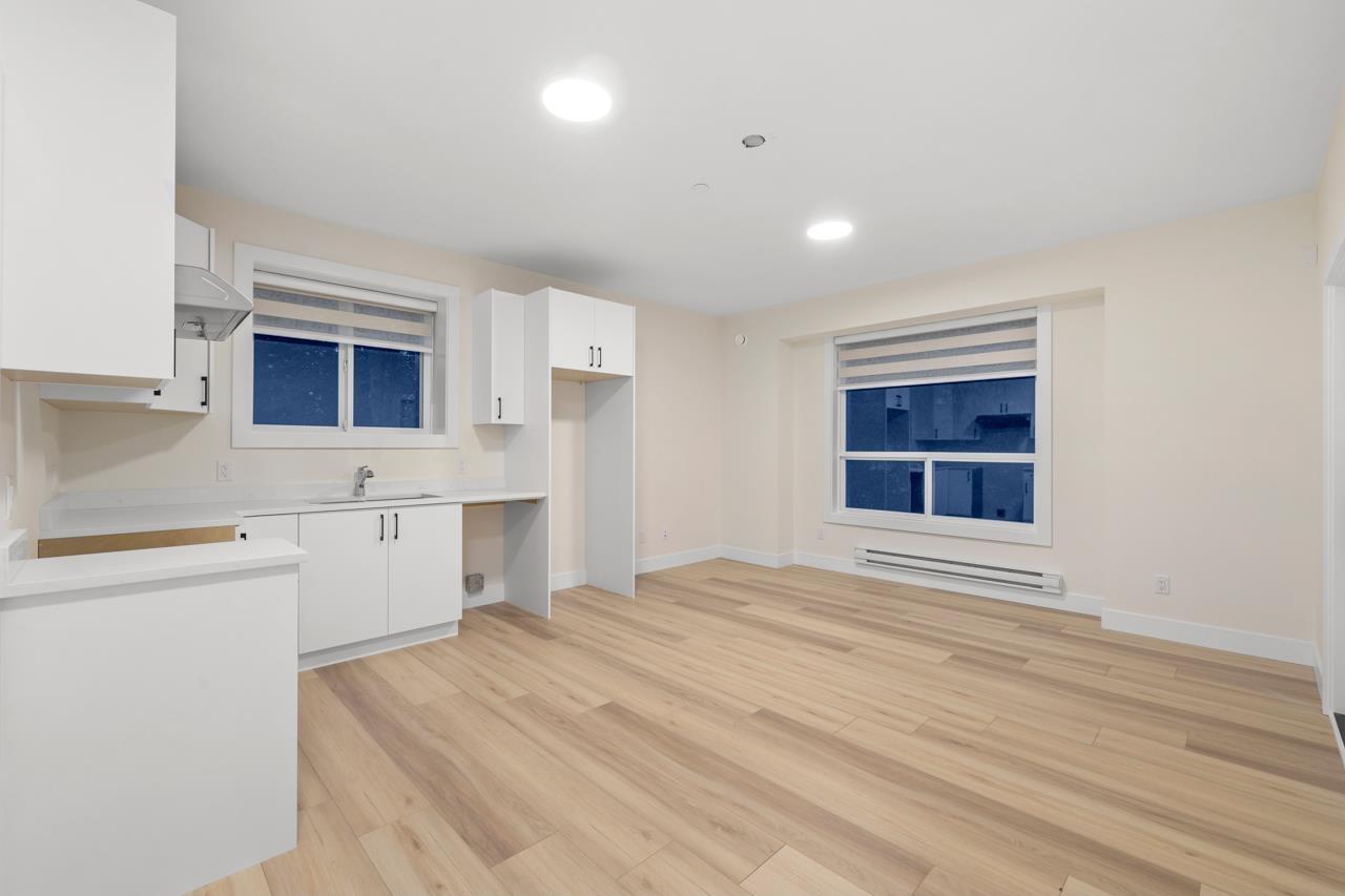 4 35133 Christina Place Property Photo 34