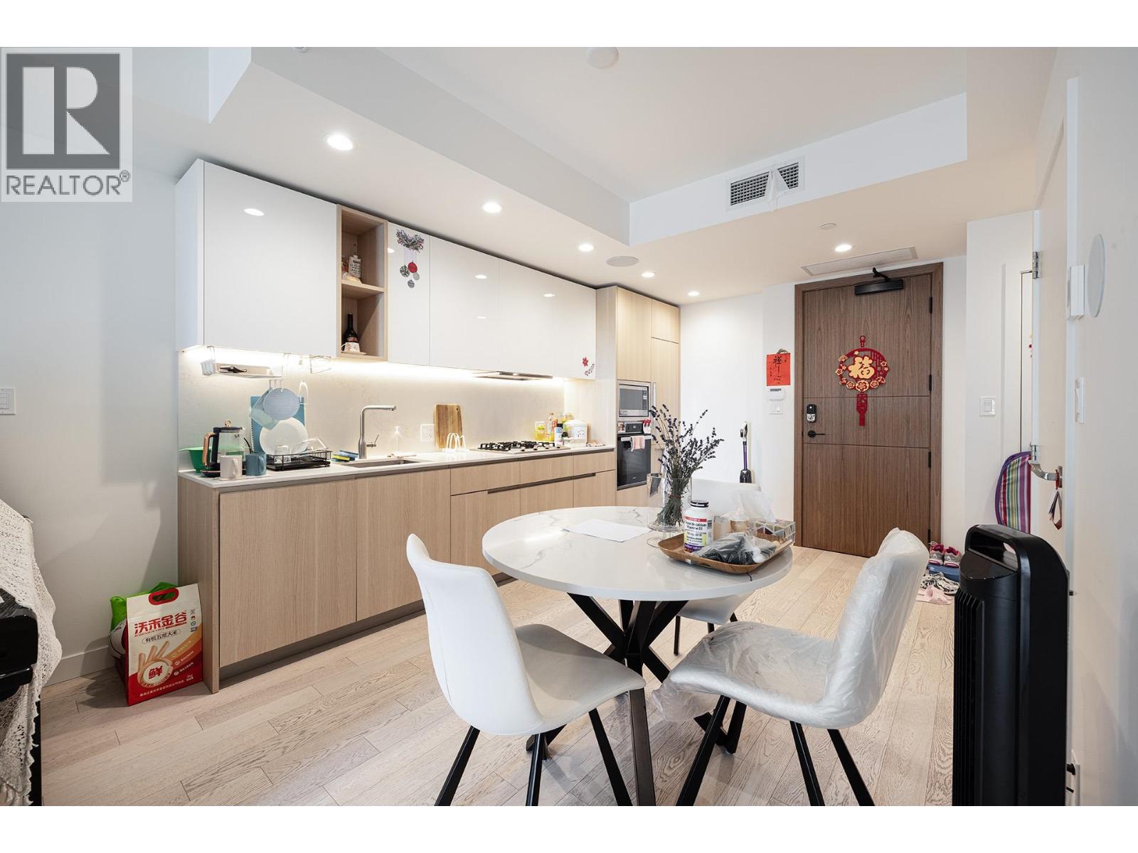 514 6811 Pearson Way Property Photo 18