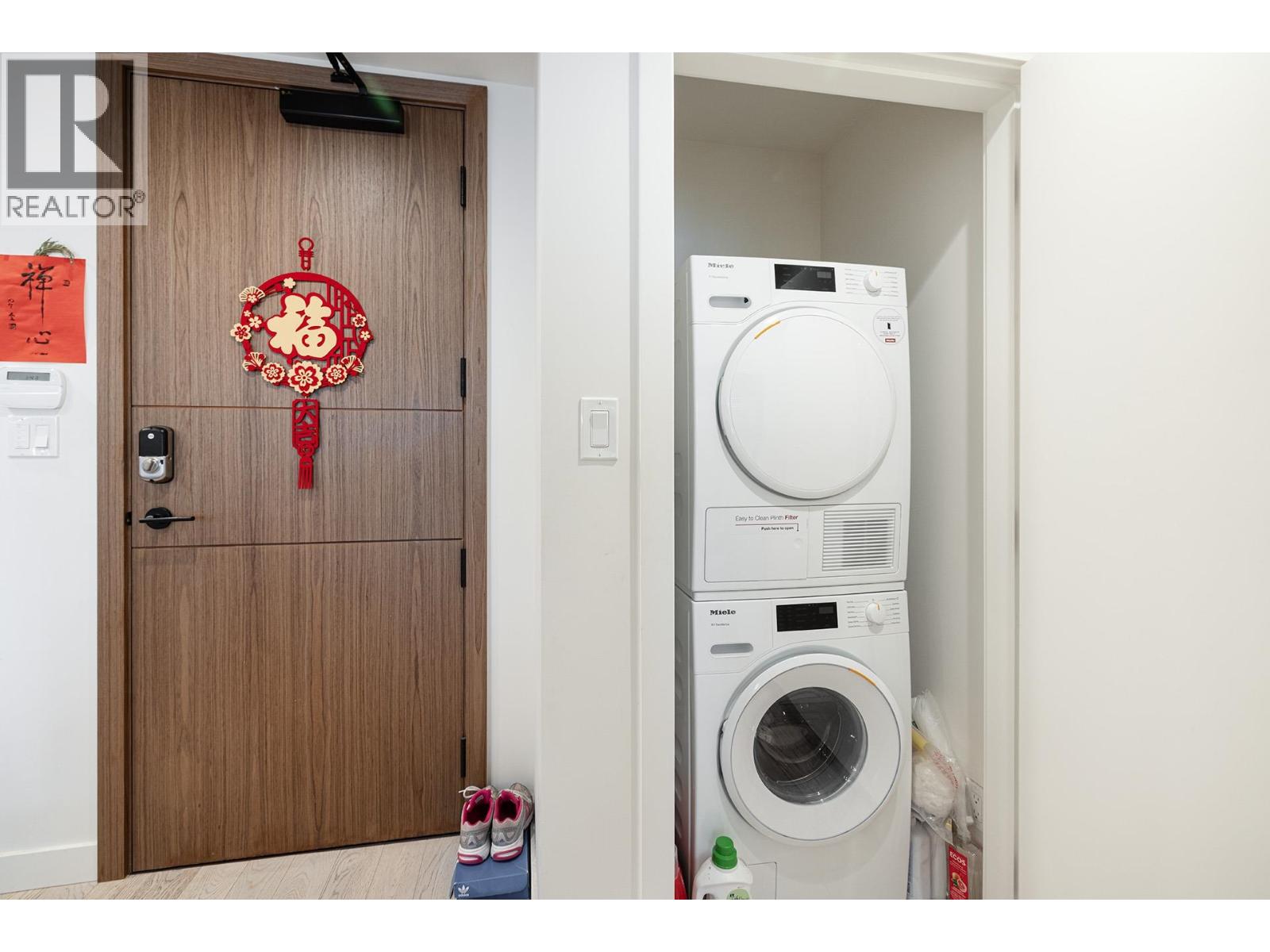 514 6811 Pearson Way Property Photo 19