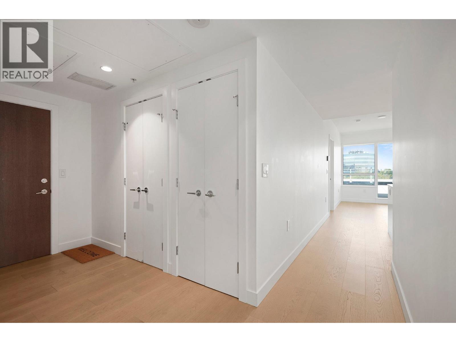 703 5788 Gilbert Road Property Photo 12