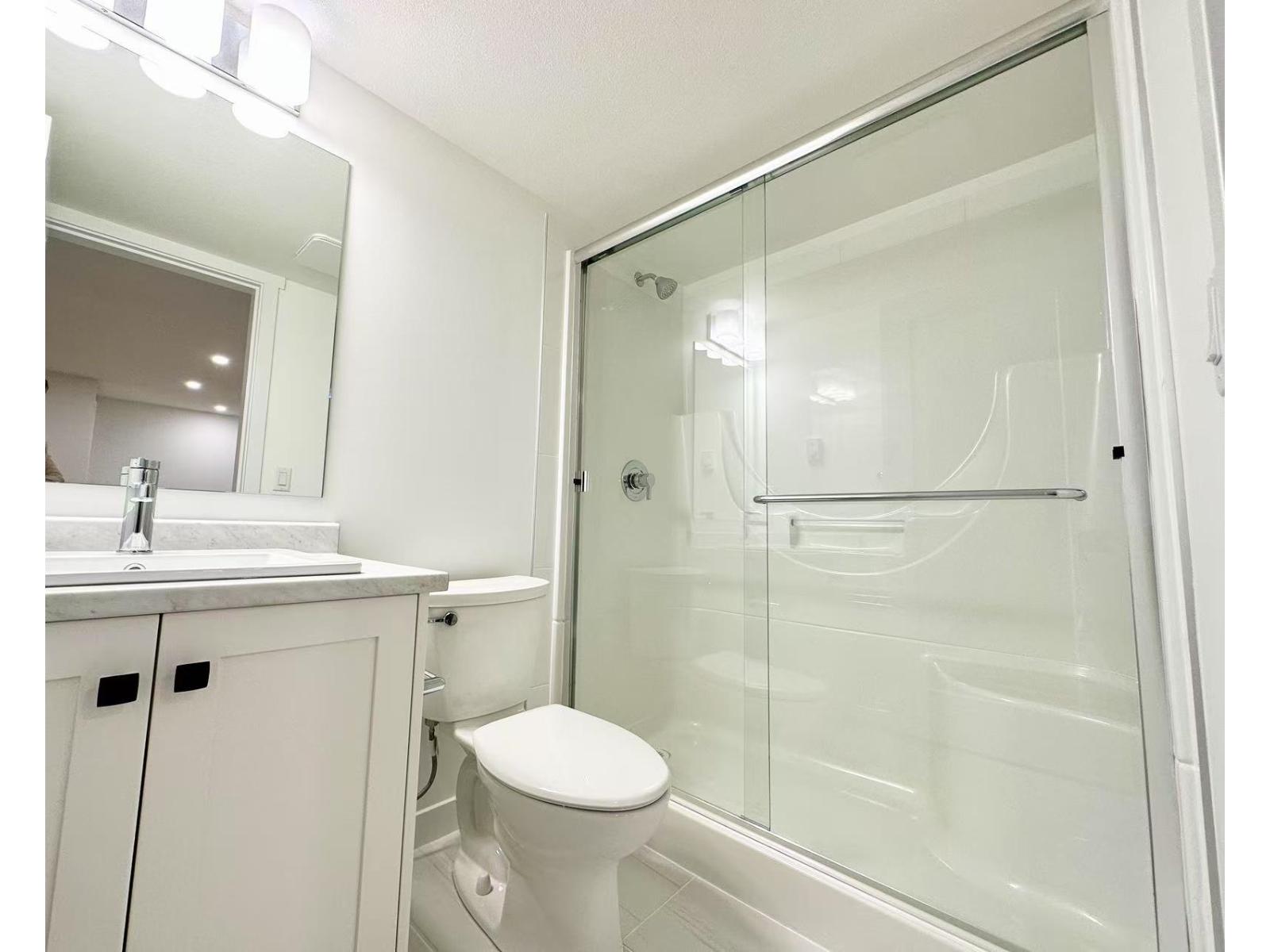77a Avenue Property Photo 5