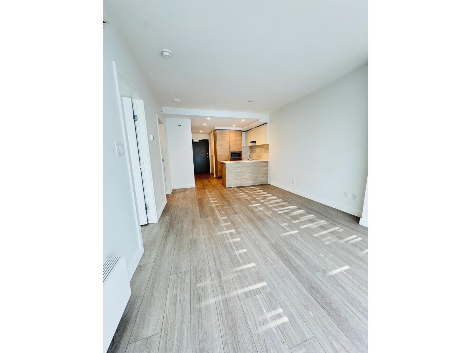 3102 13615 Fraser Highway Property Photo 2