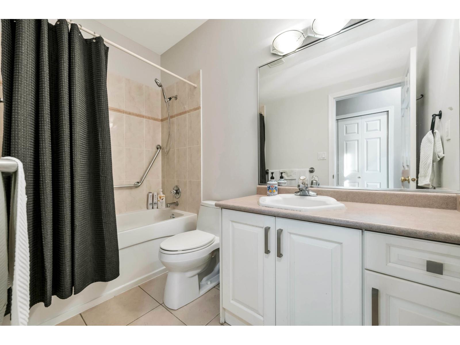 7452 Wiltshire Drive Property Photo 8