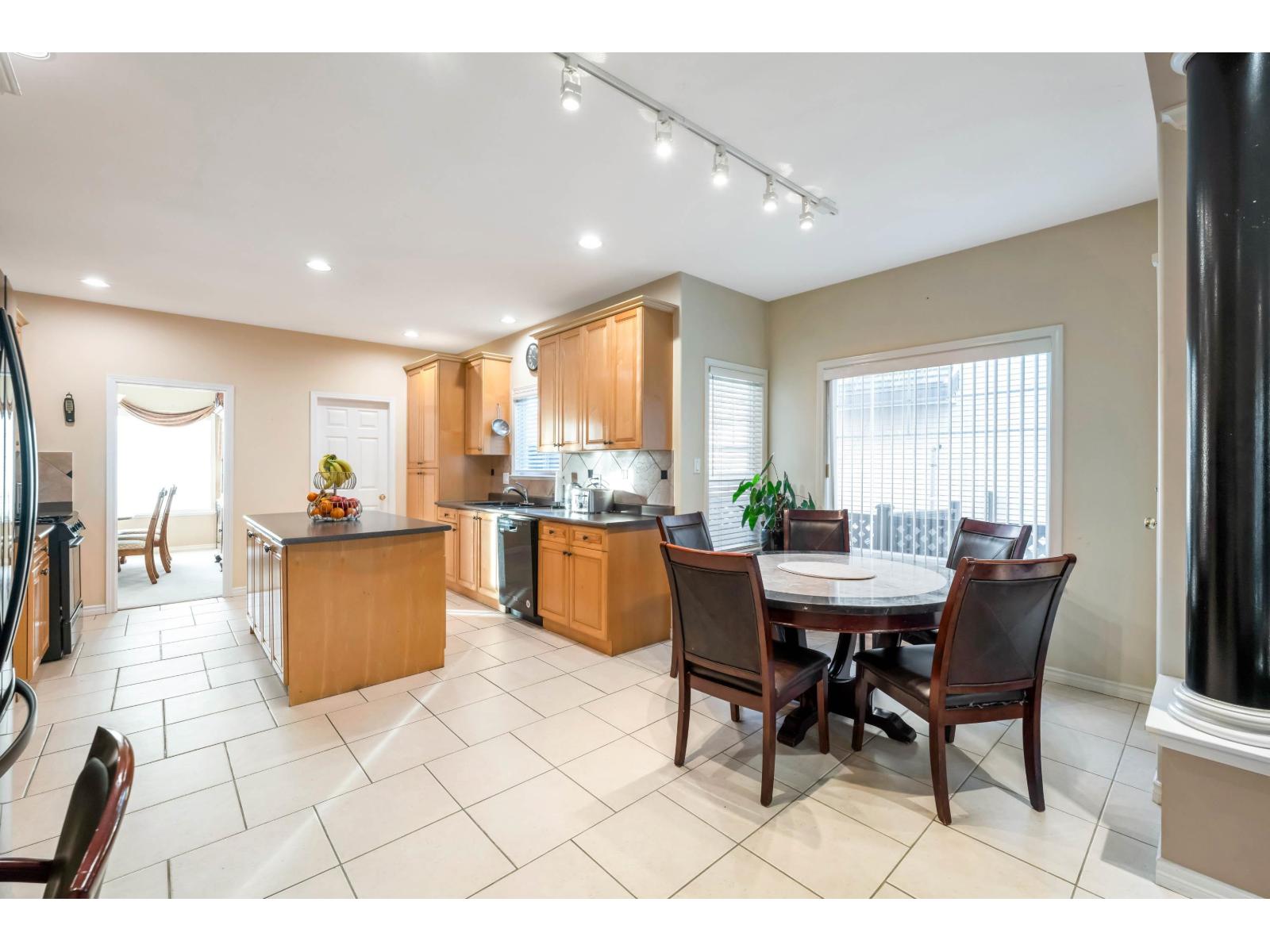 7452 Wiltshire Drive Property Photo 13