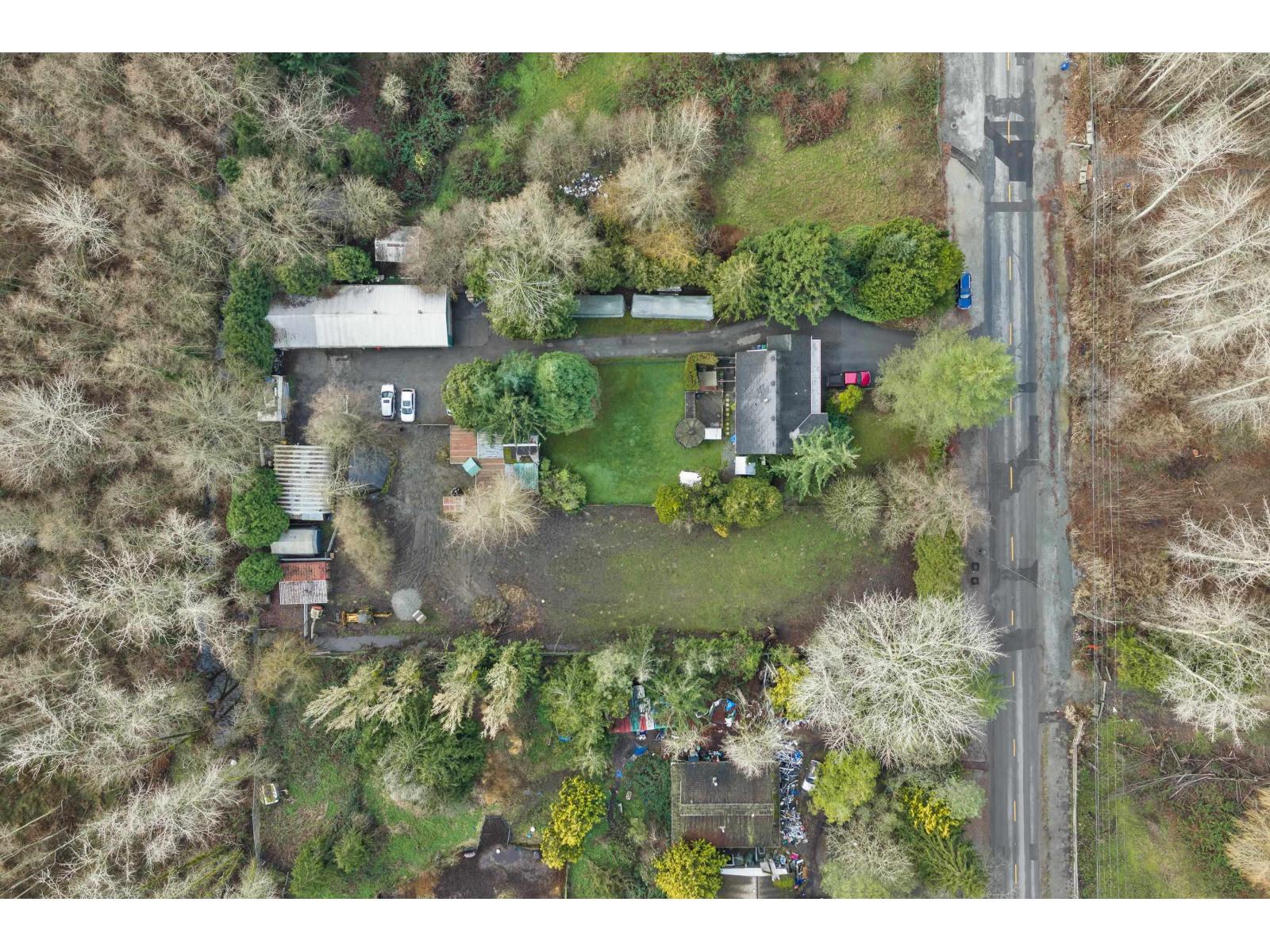 16184 20 Avenue Property Photo 6