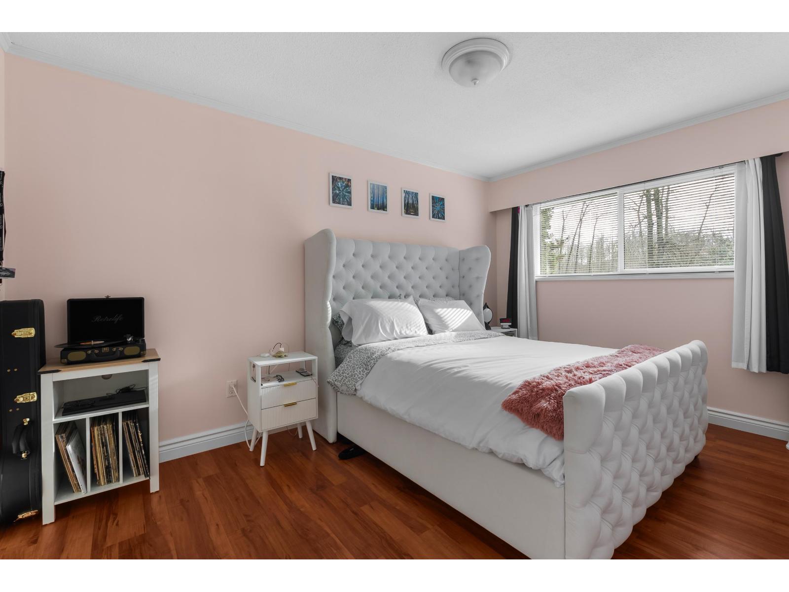 16184 20 Avenue Property Photo 24