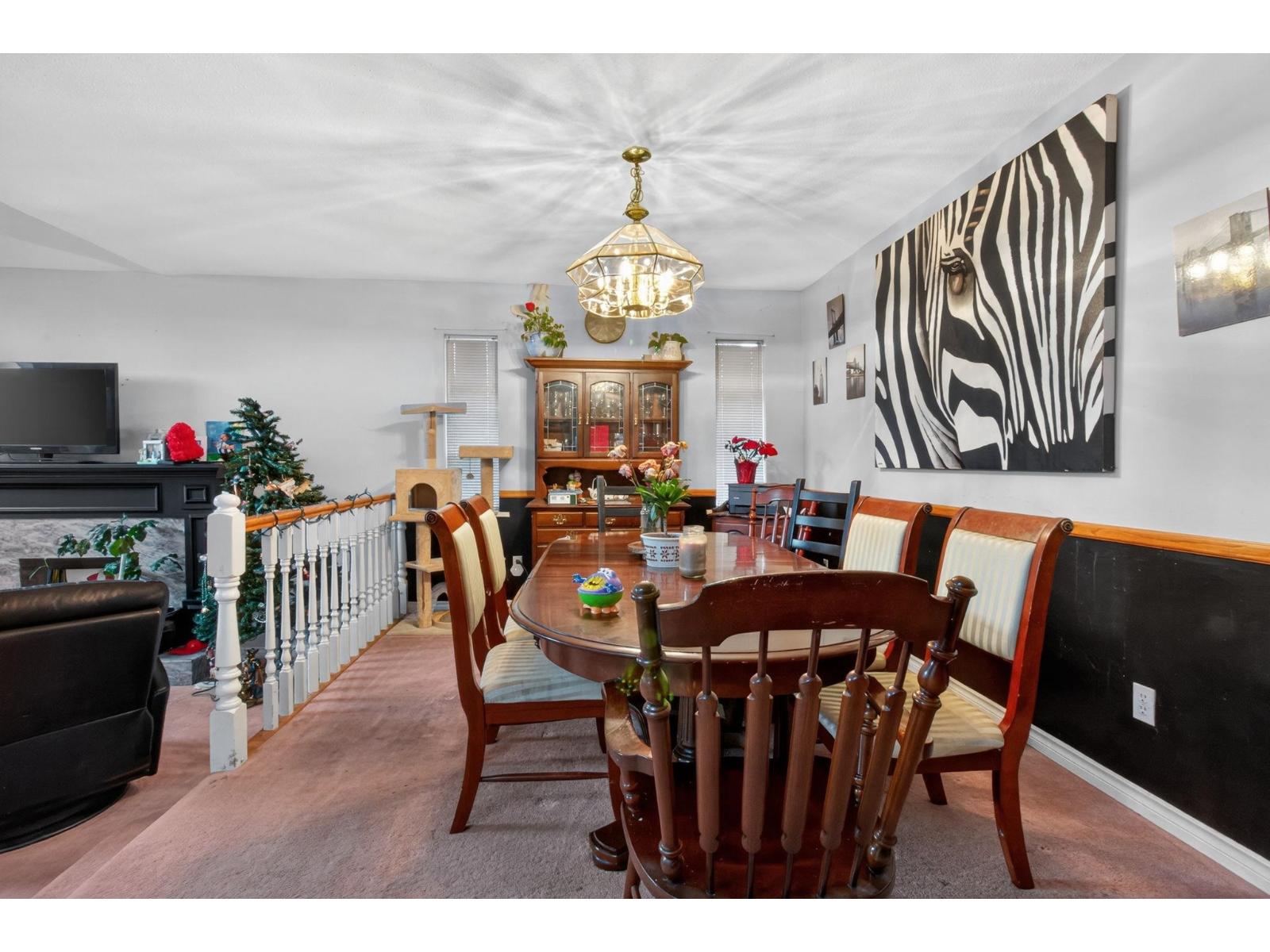 7903 164 Street Property Photo 5