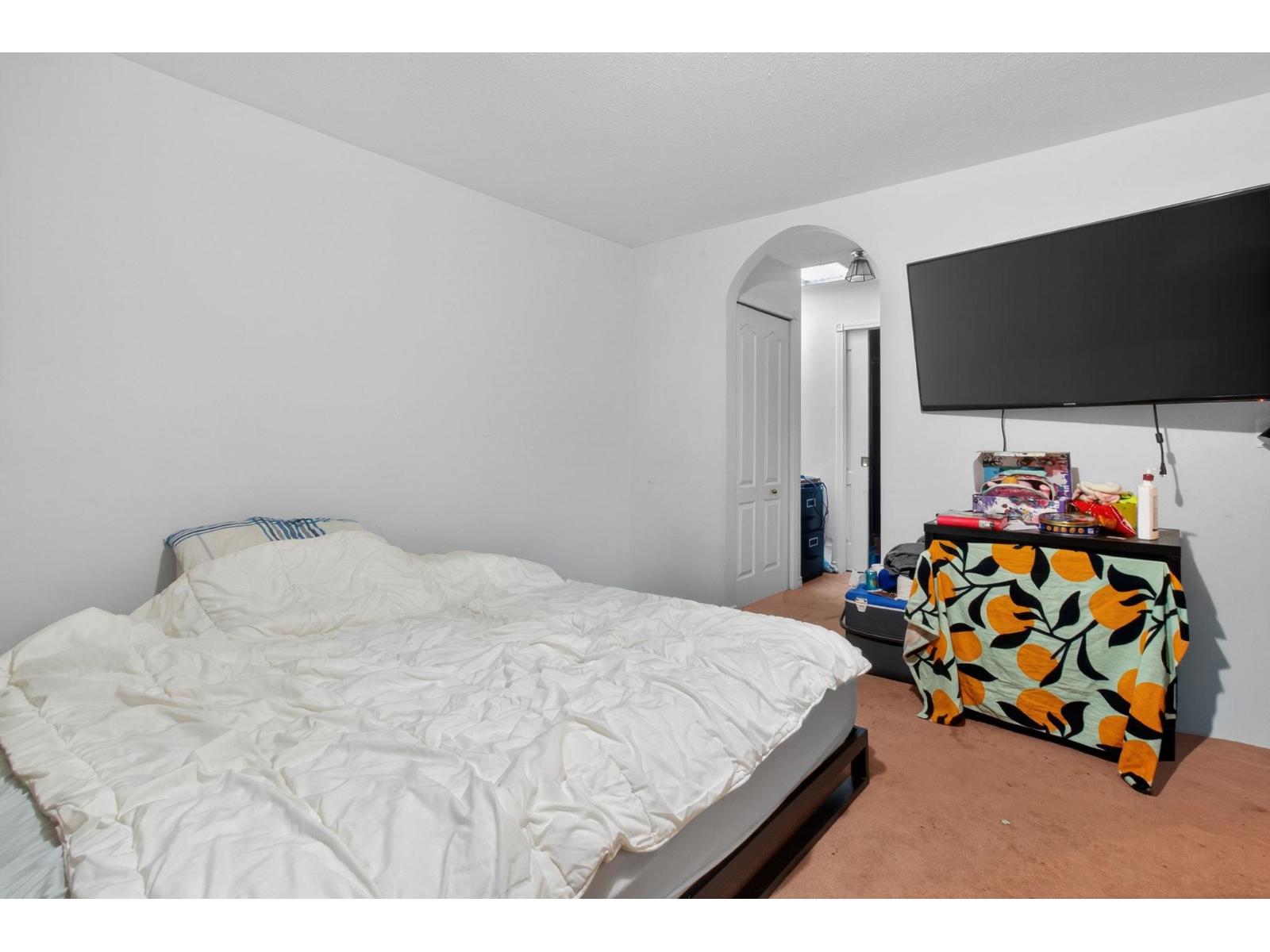 7903 164 Street Property Photo 11