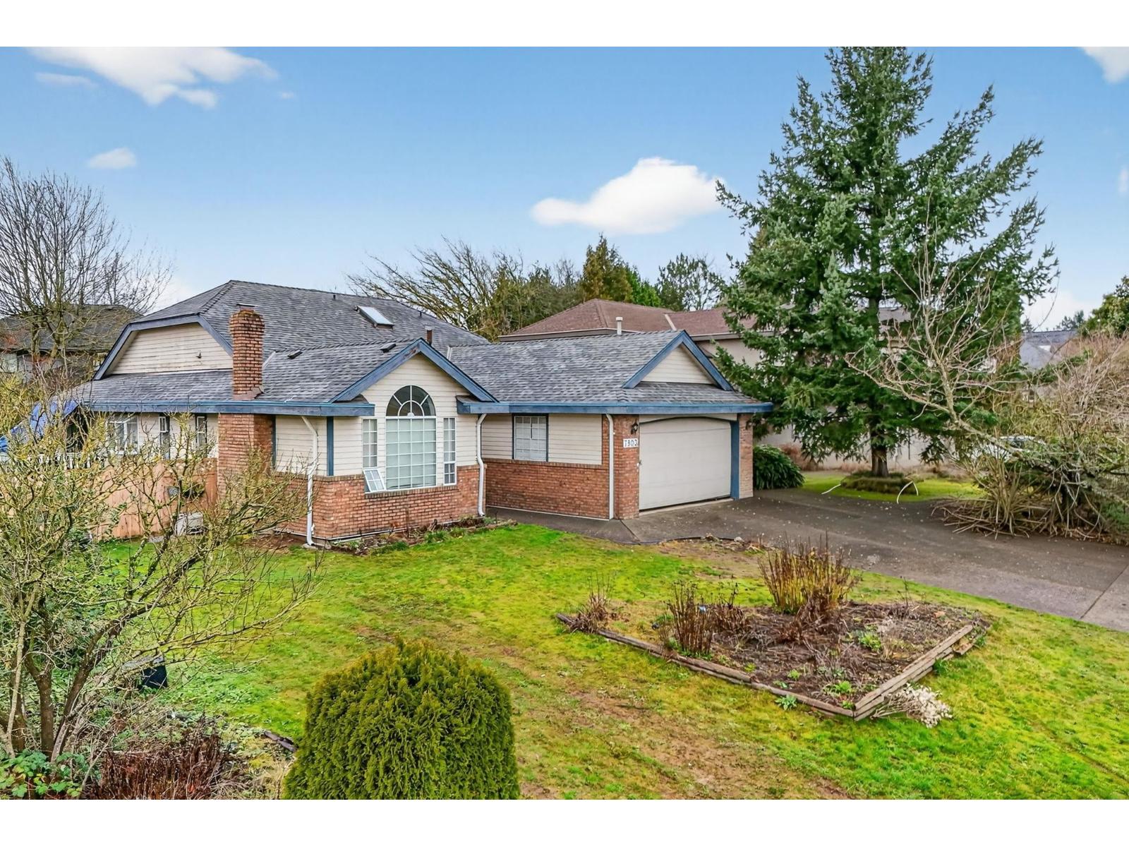 7903 164 Street Property Photo 19