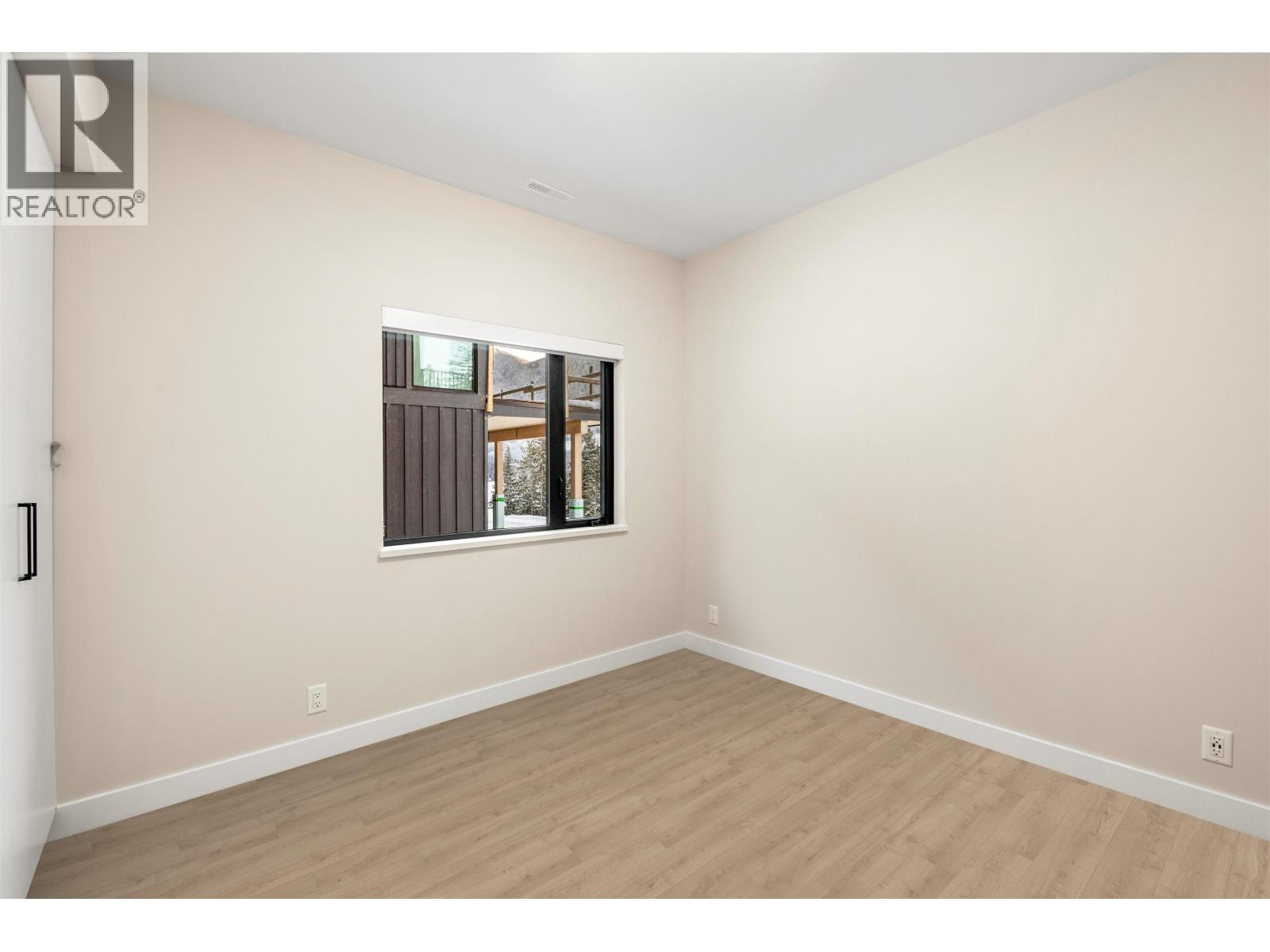25 4000 Sunstone Way Property Photo 19