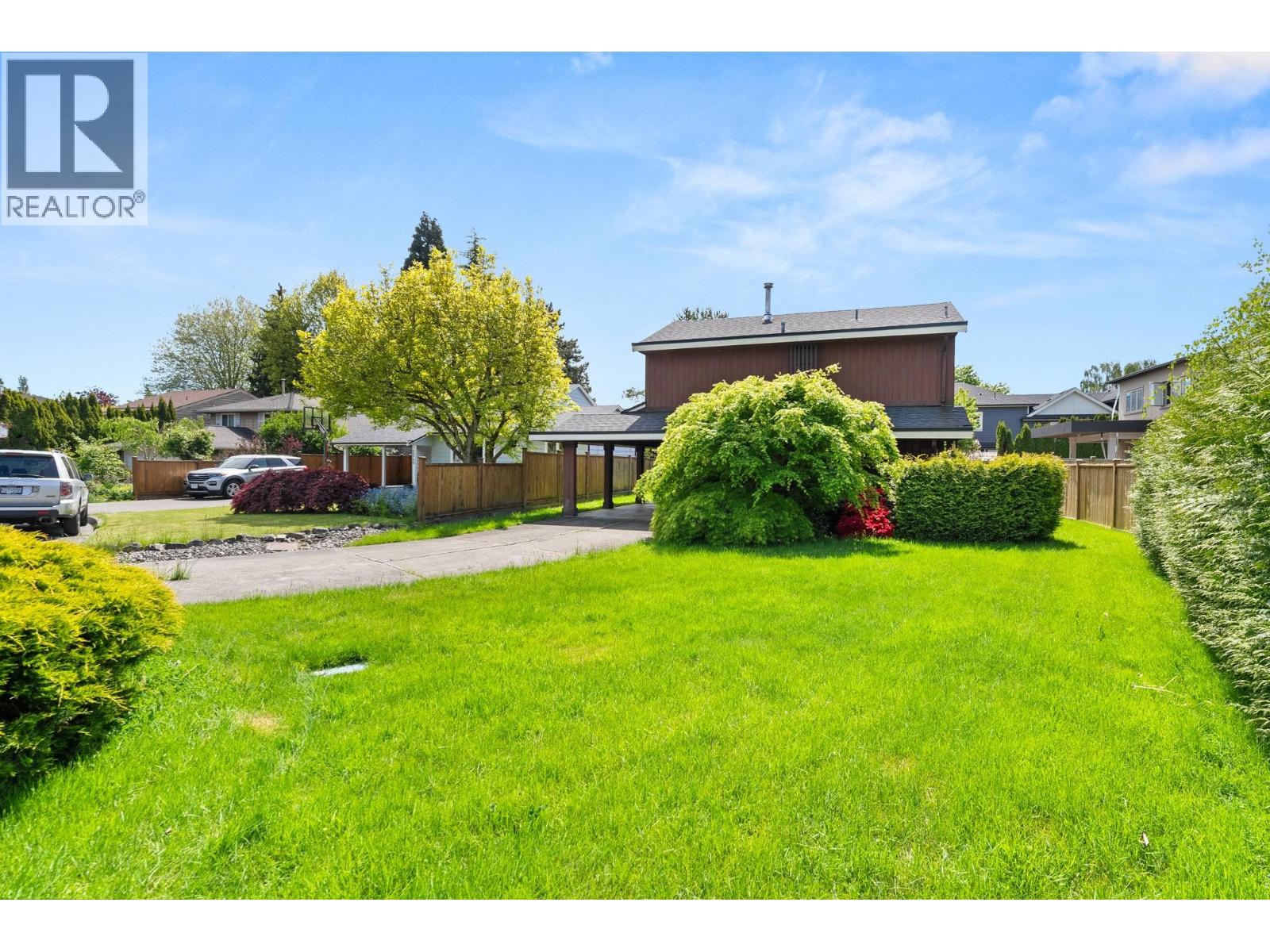 5620 Plover Court Property Photo 4