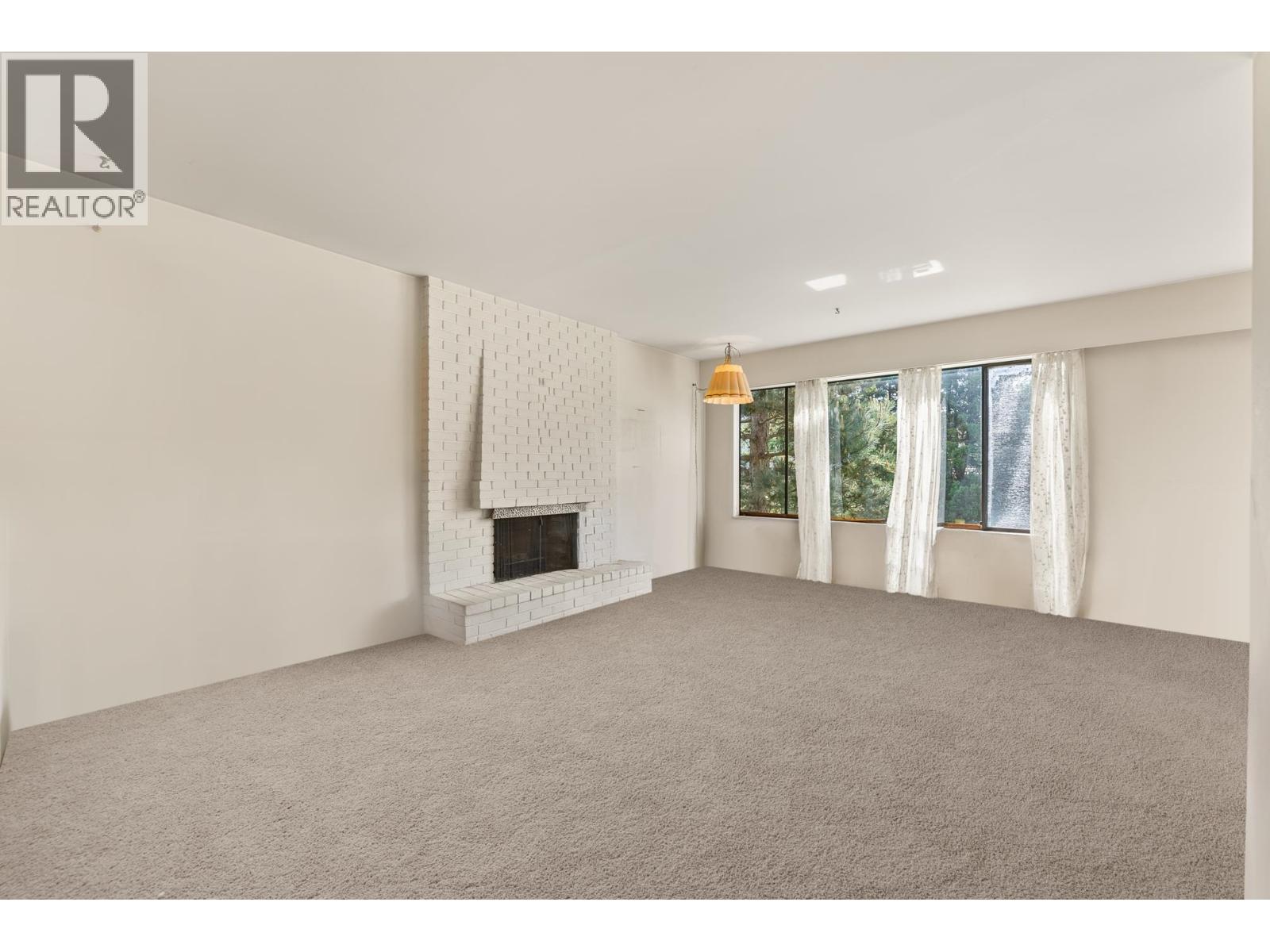 5620 Plover Court Property Photo 10