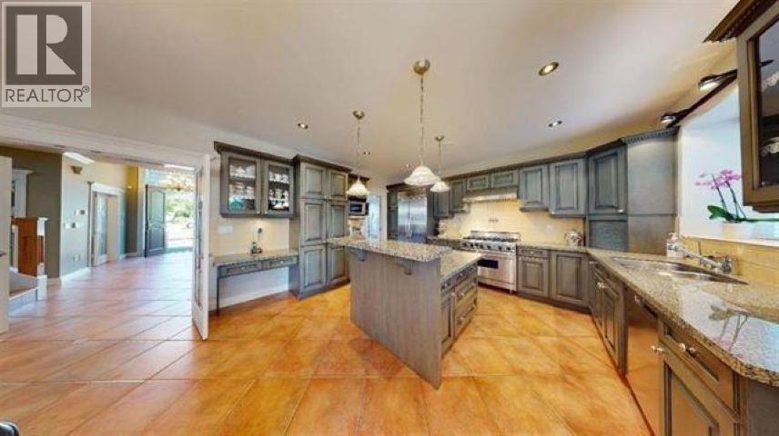 467 W Kings Road Property Photo 9