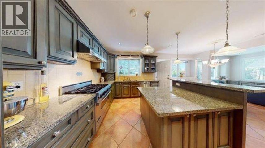 467 W Kings Road Property Photo 10