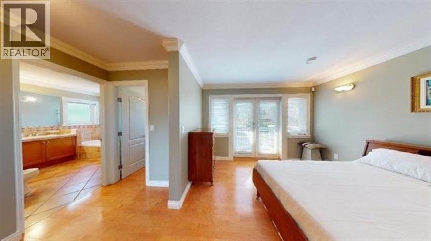 467 W Kings Road Property Photo 16