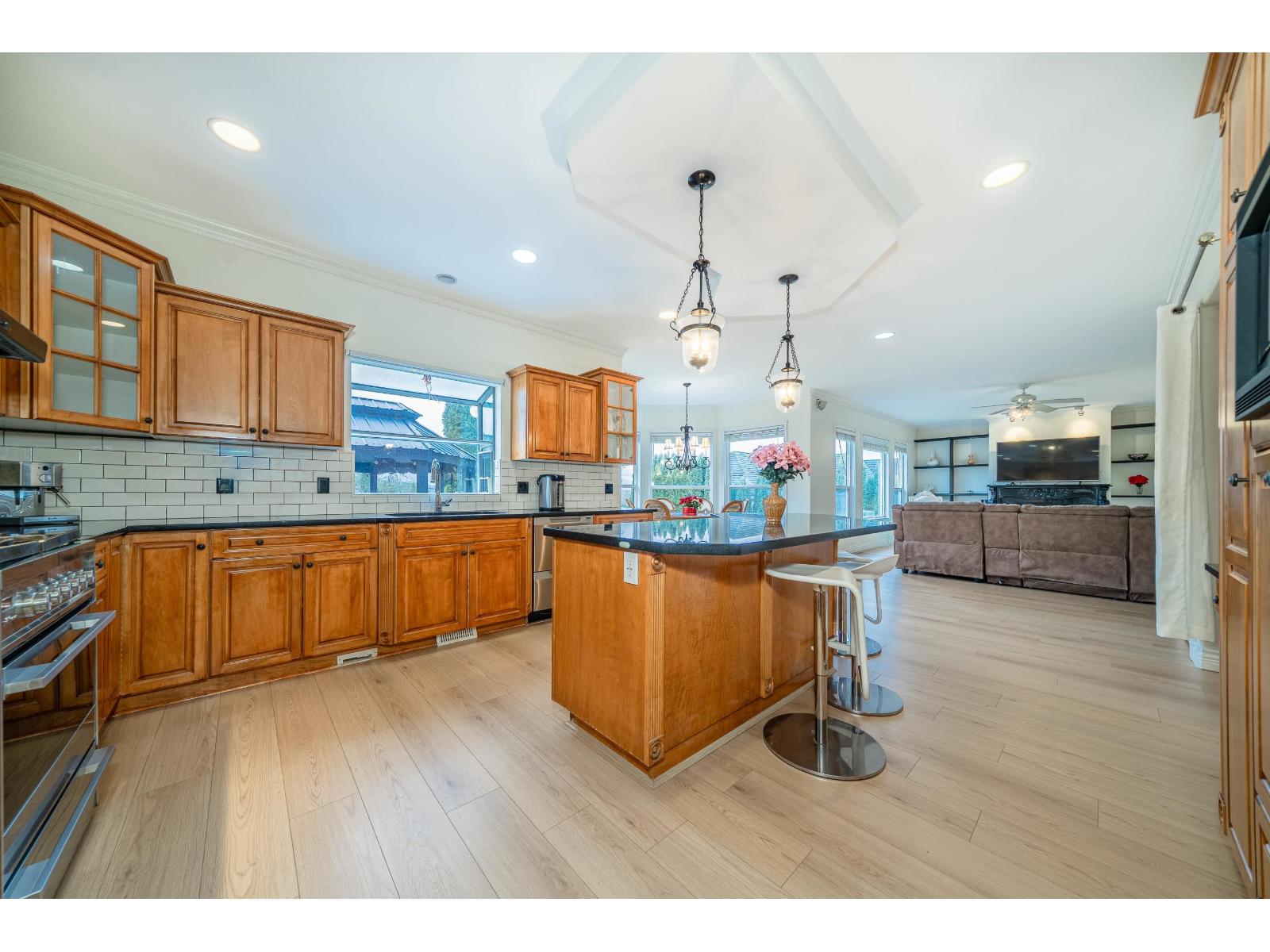 16781 77 Avenue Property Photo 10