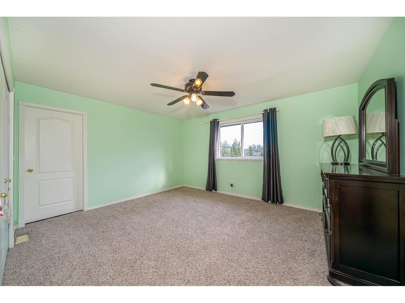 16781 77 Avenue Property Photo 18