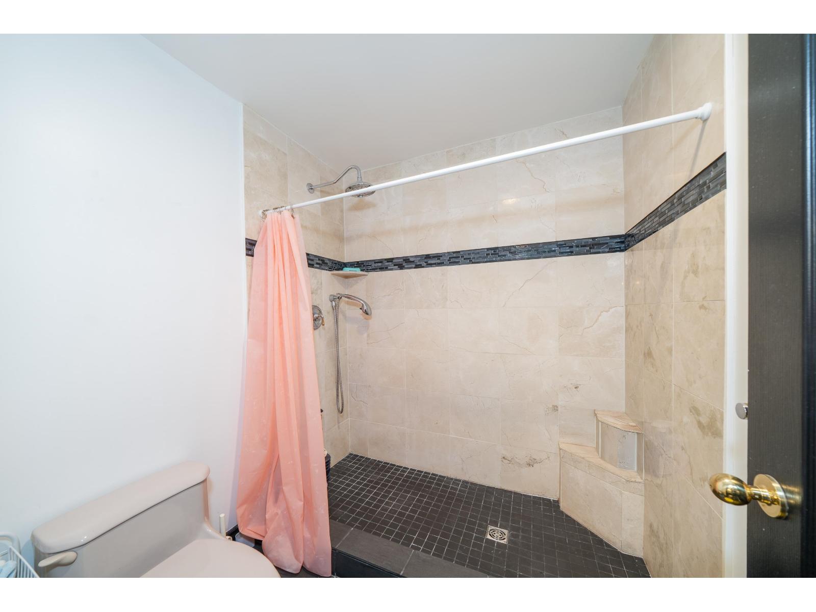 16781 77 Avenue Property Photo 20
