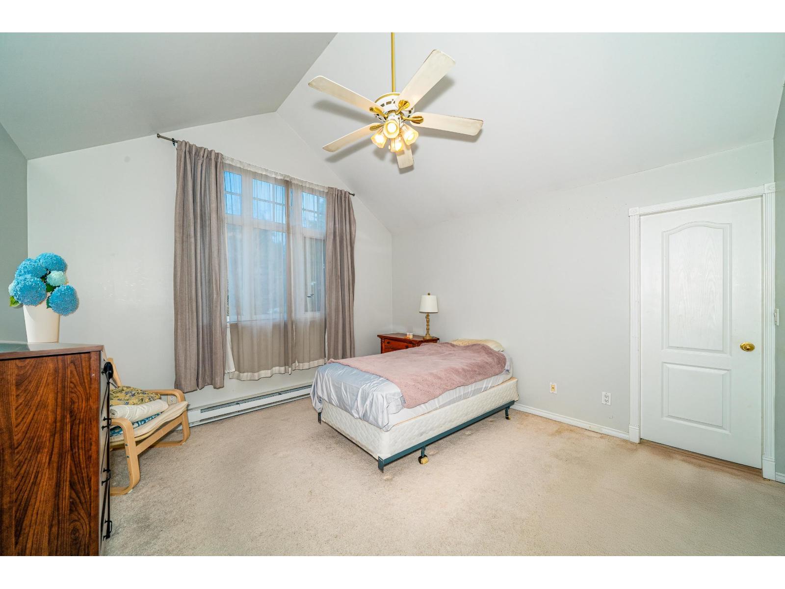 16781 77 Avenue Property Photo 28
